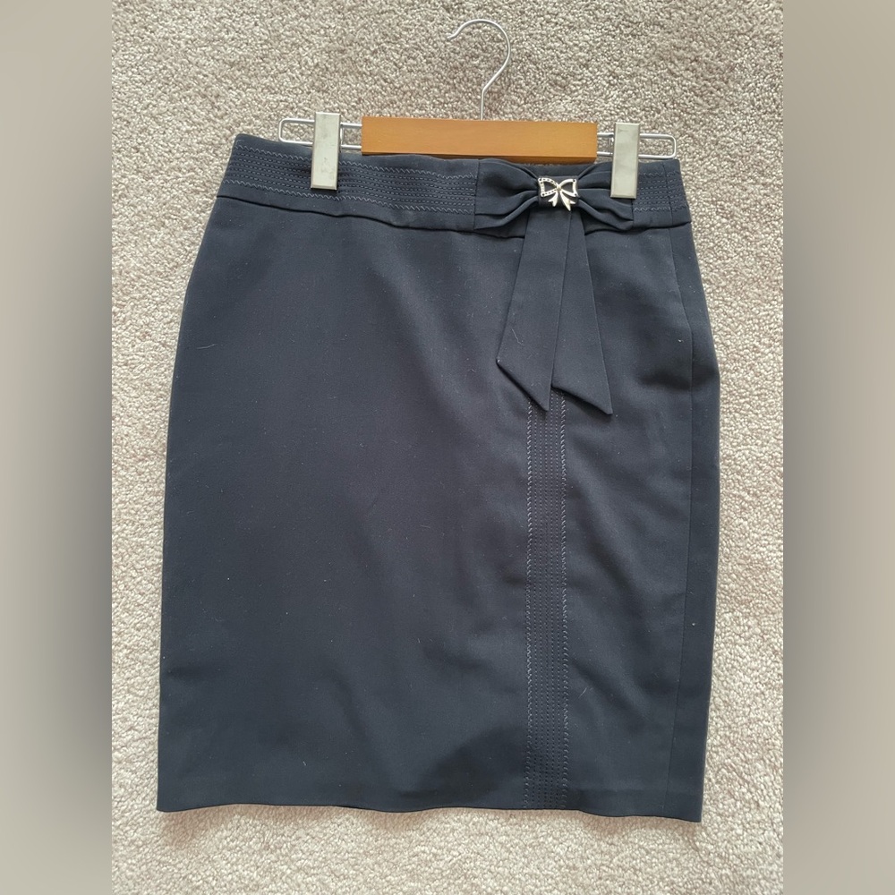 Multiple skirts - Picture 3 of 8